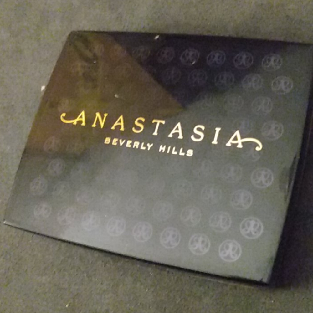 Anastasia Beverly Hills Blush Trio